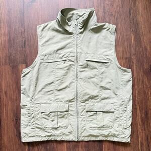 World Wide Sportsman Olive Green Zip Front Nylon Utility Fishing Vest